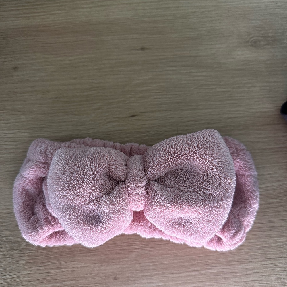 Soft Pink Bow Headband